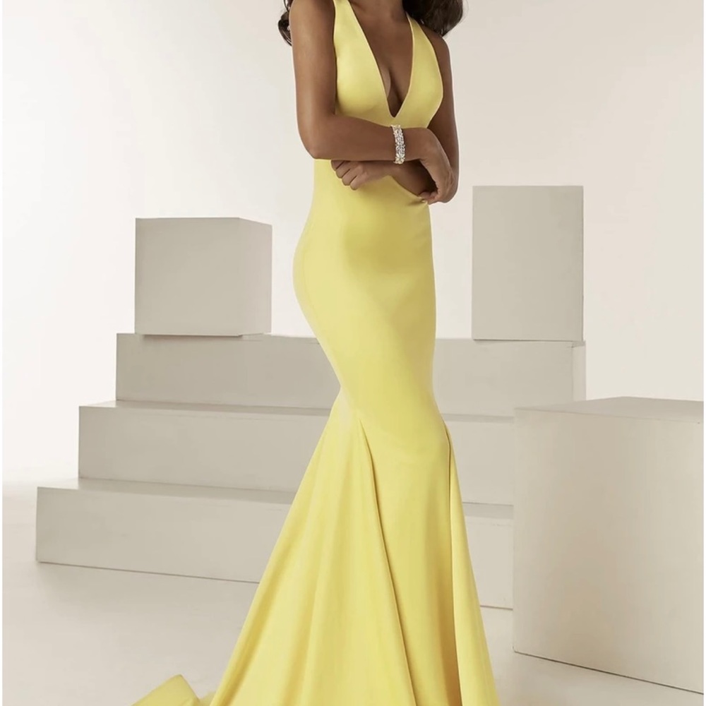 yellow prom dress from Cinderella Gowns